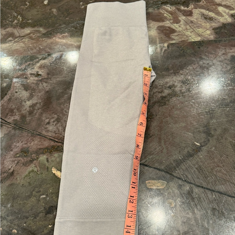 🌪️LULULEMON-Women’s leggings🌪️ - Picture 2 of 4